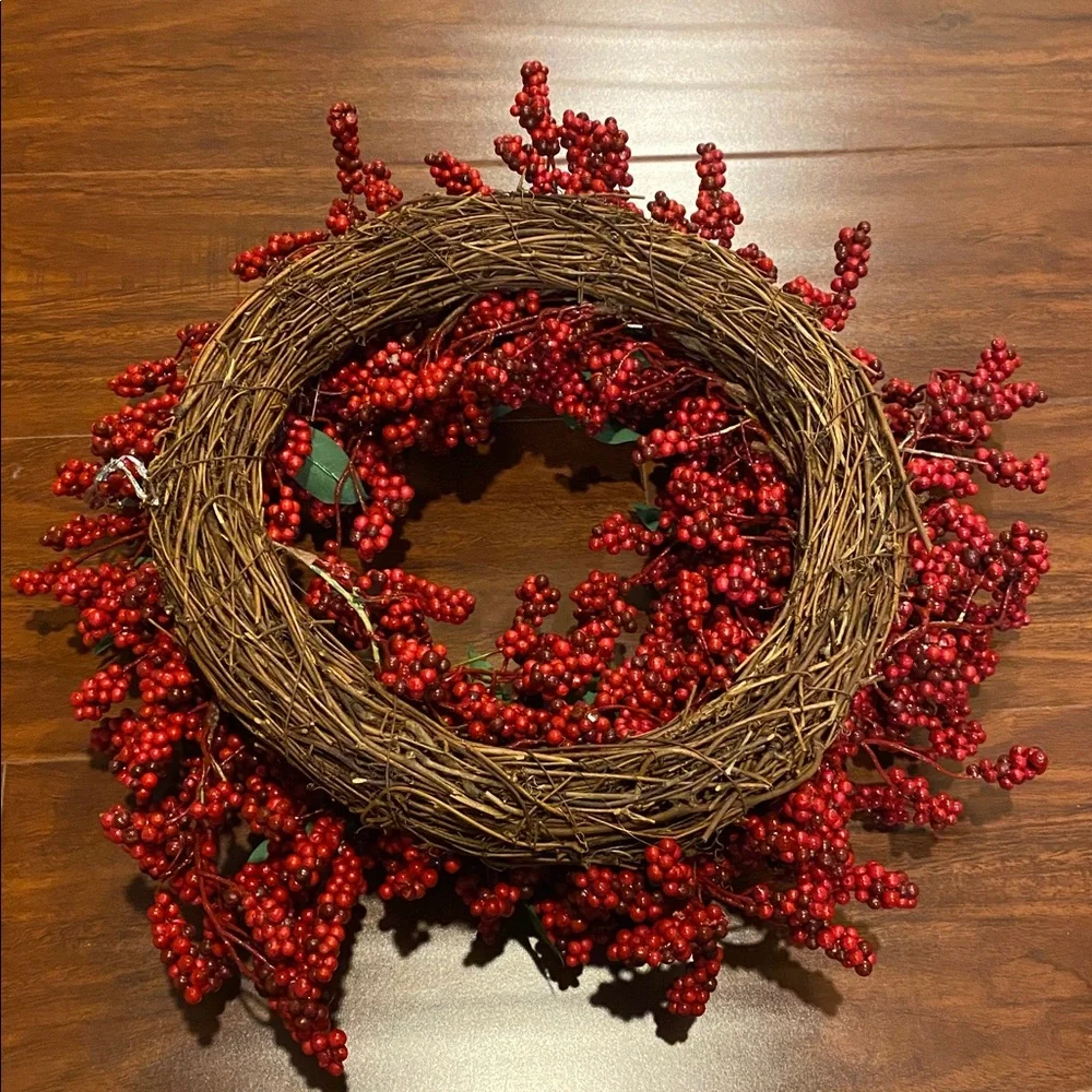 Red Berry Grapevine Wreath